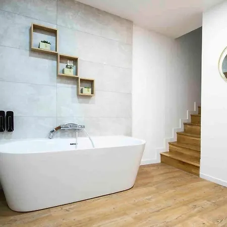 Apartment Jacuzzi Hammam Francheville (Rhone)